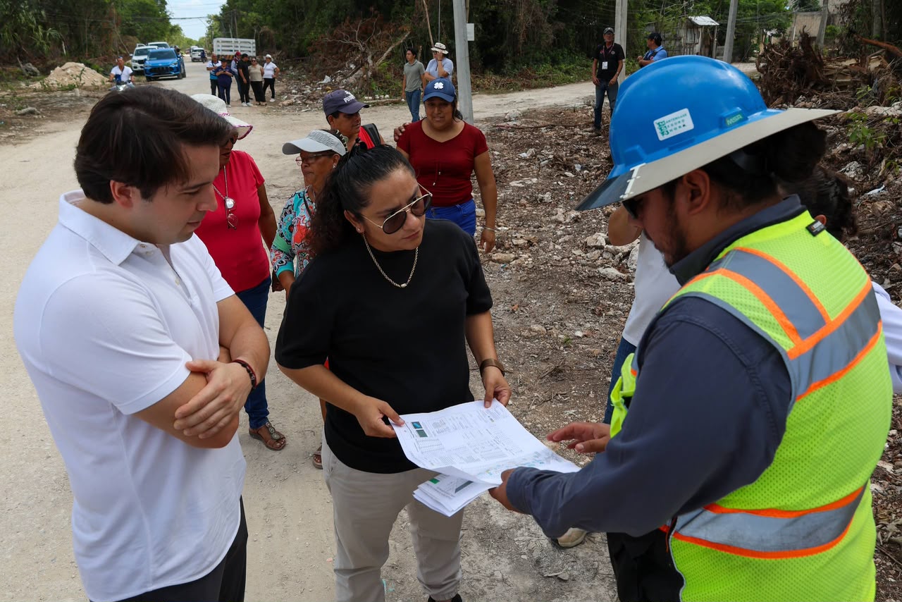 Avanza electrificación en Colonia México, Benito Juárez