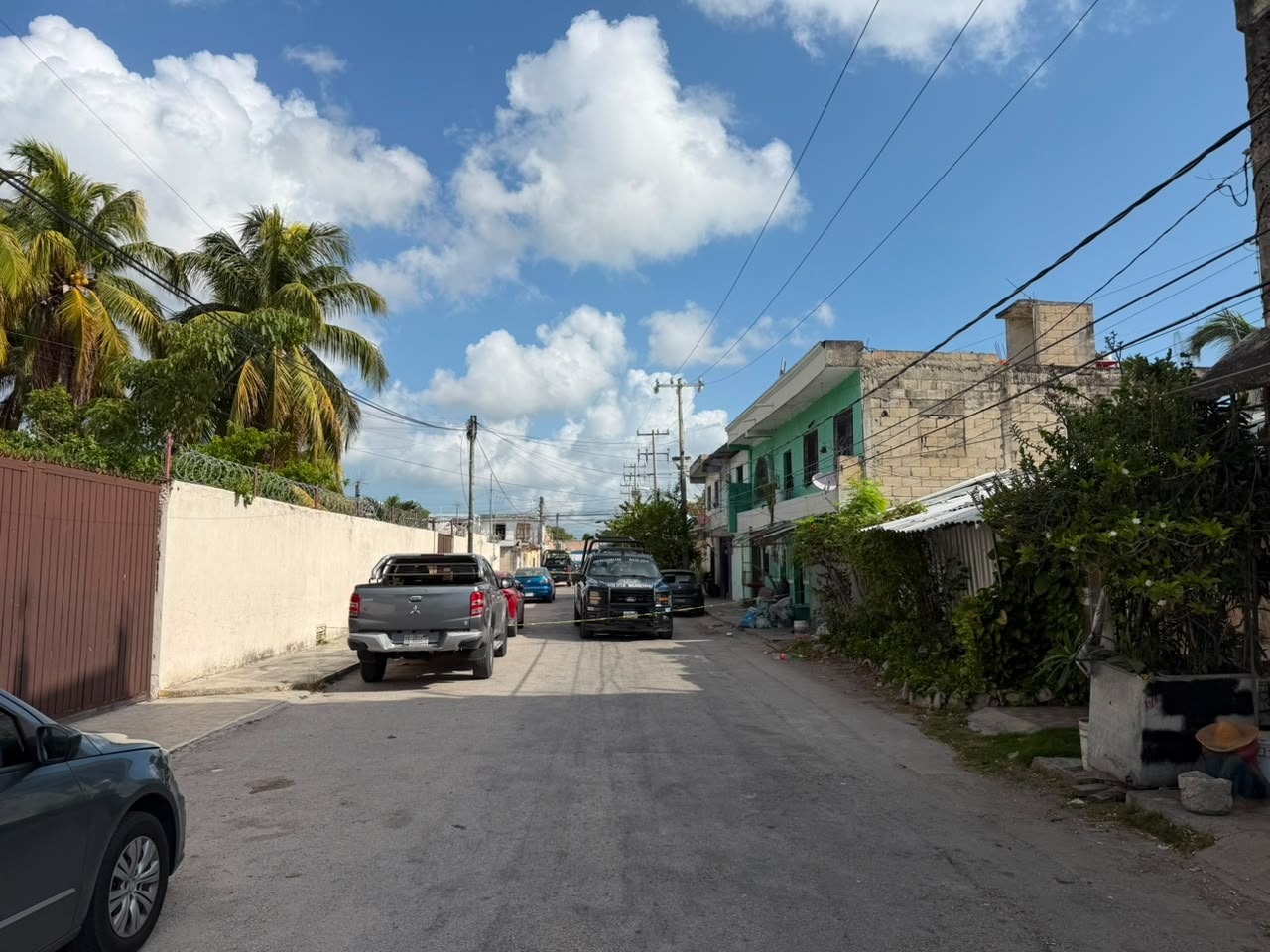 Hieren de bala a hombre en la SM 67 de Cancún