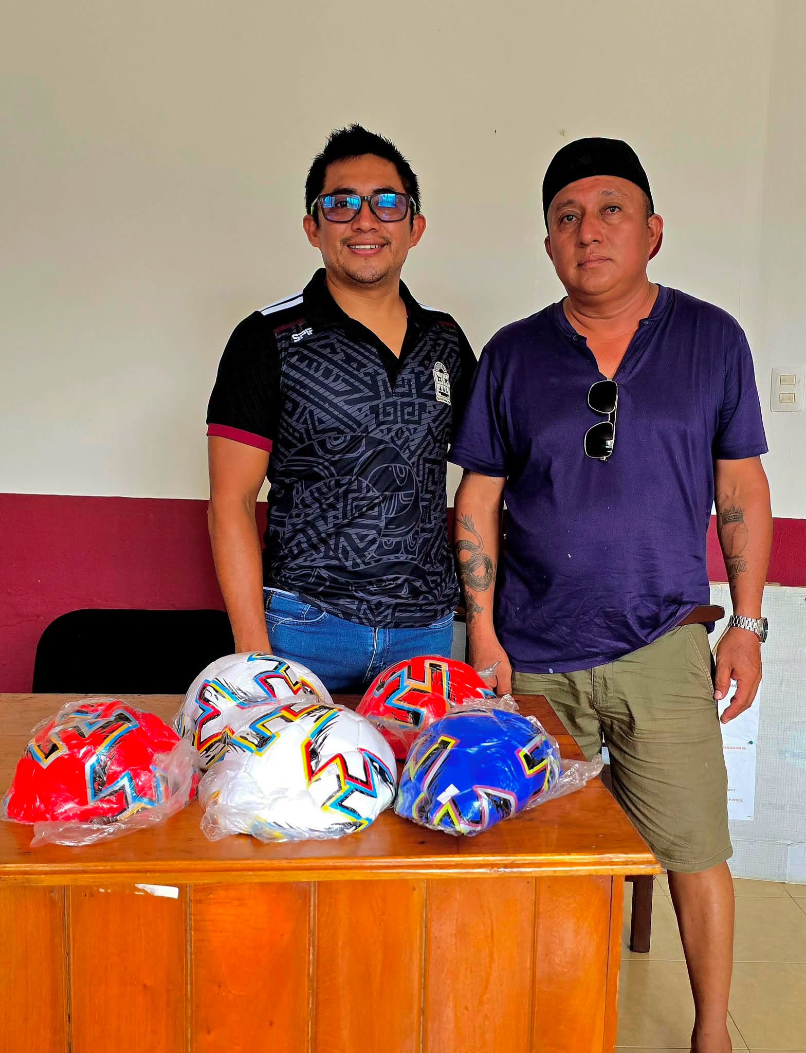 Delegado de Lázaro Cárdenas reprueba balones entregados