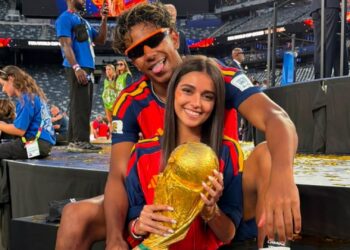 Lamine Yamal y su novia reciben ataques en redes sociales