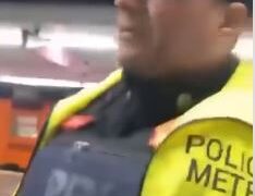 VIDEO: policía no deja usar el elevador a niña con discapacidad