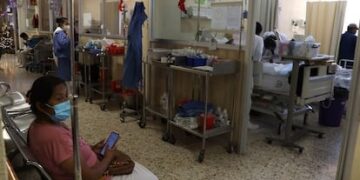 Enfermeras de hospital en Oaxaca denuncian falta de medicamentos y equipo para urgencias