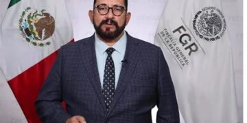 Ulises Lara López renuncia a Fiscalía de Asuntos Relevantes