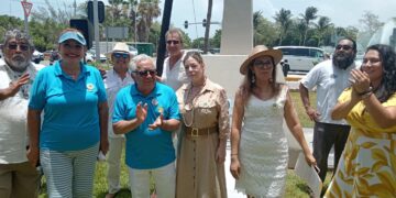 Cancún instala cápsula del tiempo por Día del Fundador