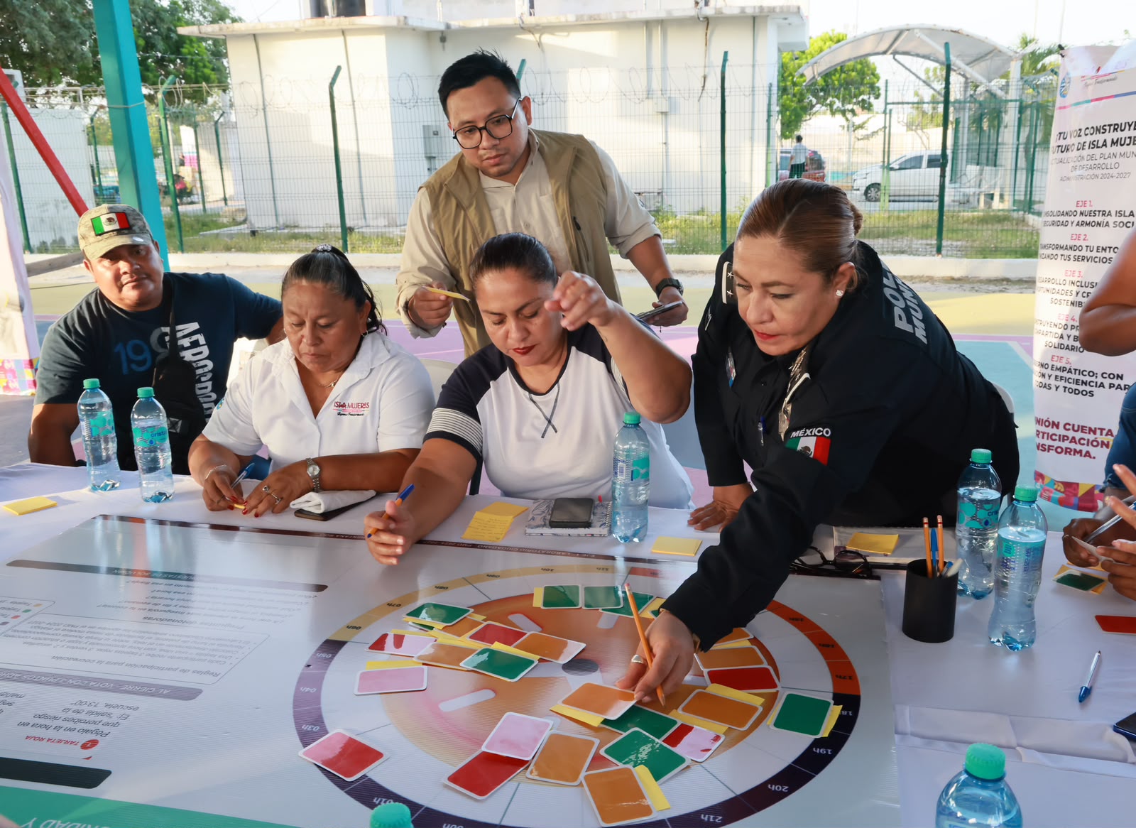 Isla Mujeres impulsa participación para plan municipal