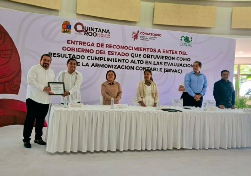 Isla Mujeres recibe reconocimiento por transparencia fiscal 2025