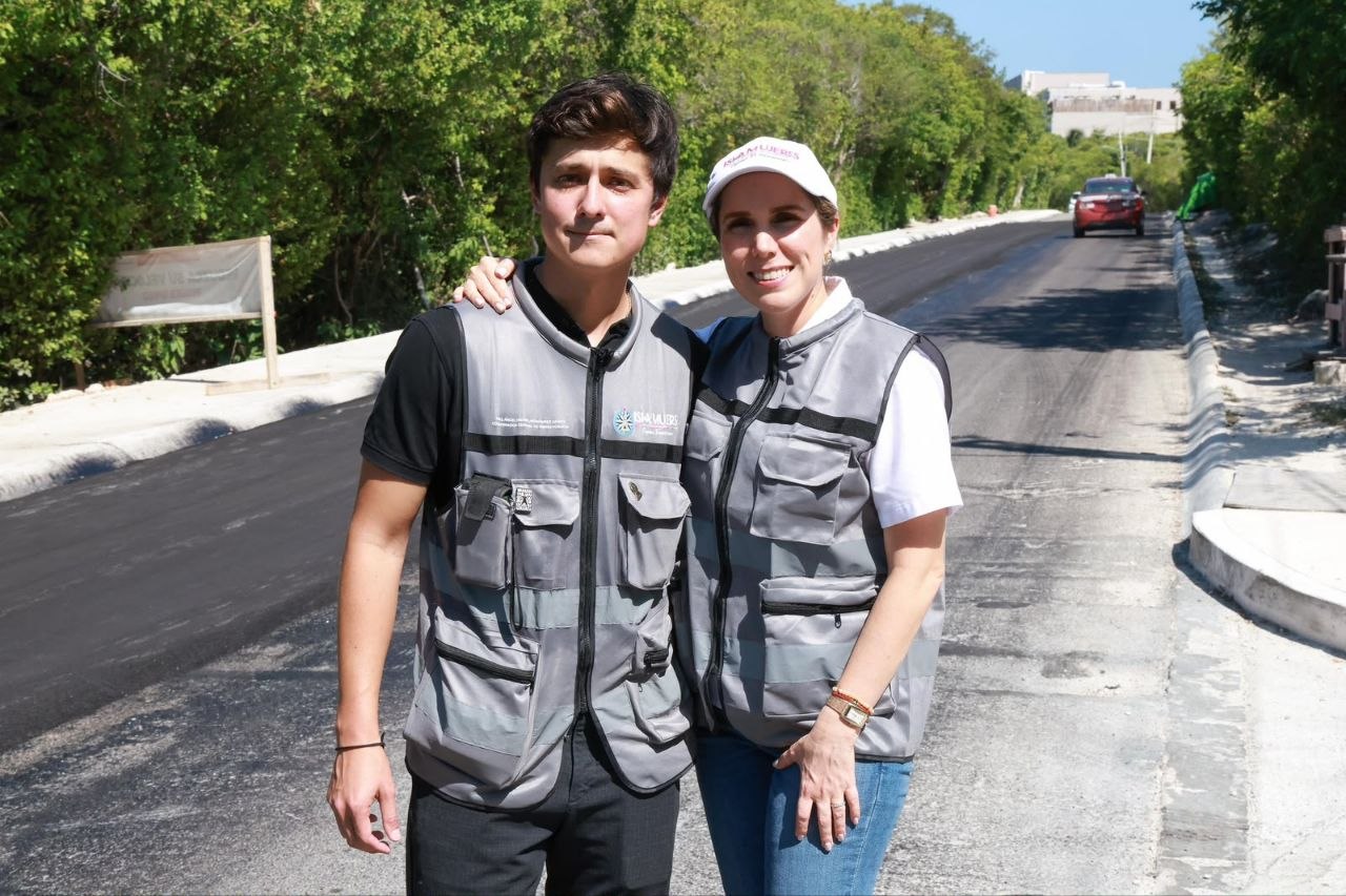 Avanza transformación de avenida Sac Bajo en Isla Mujeres