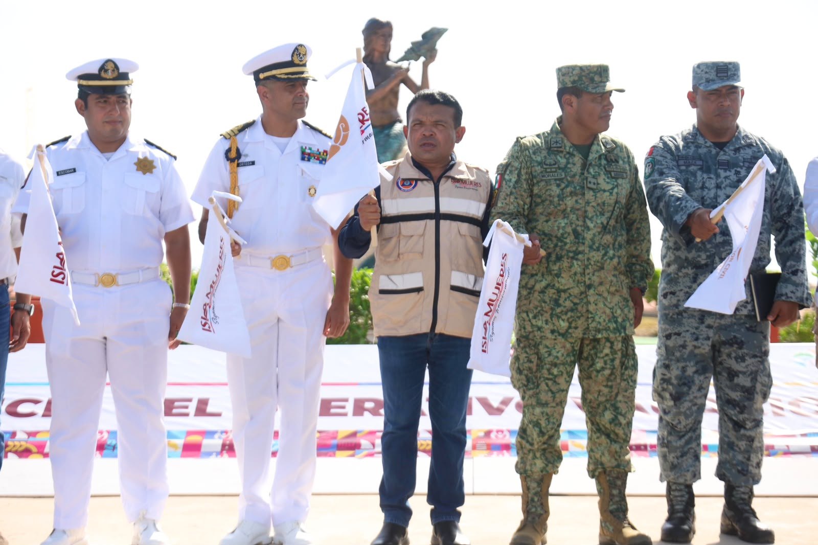 Isla Mujeres inicia operativo vacacional de verano