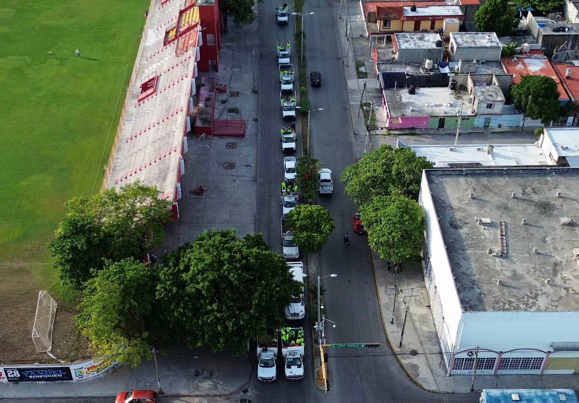 Cancún recolecta 1,626 toneladas en mega jornada de limpieza