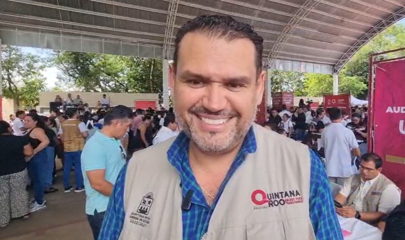 Édgar Gasca confirma intención de contender en Isla Mujeres