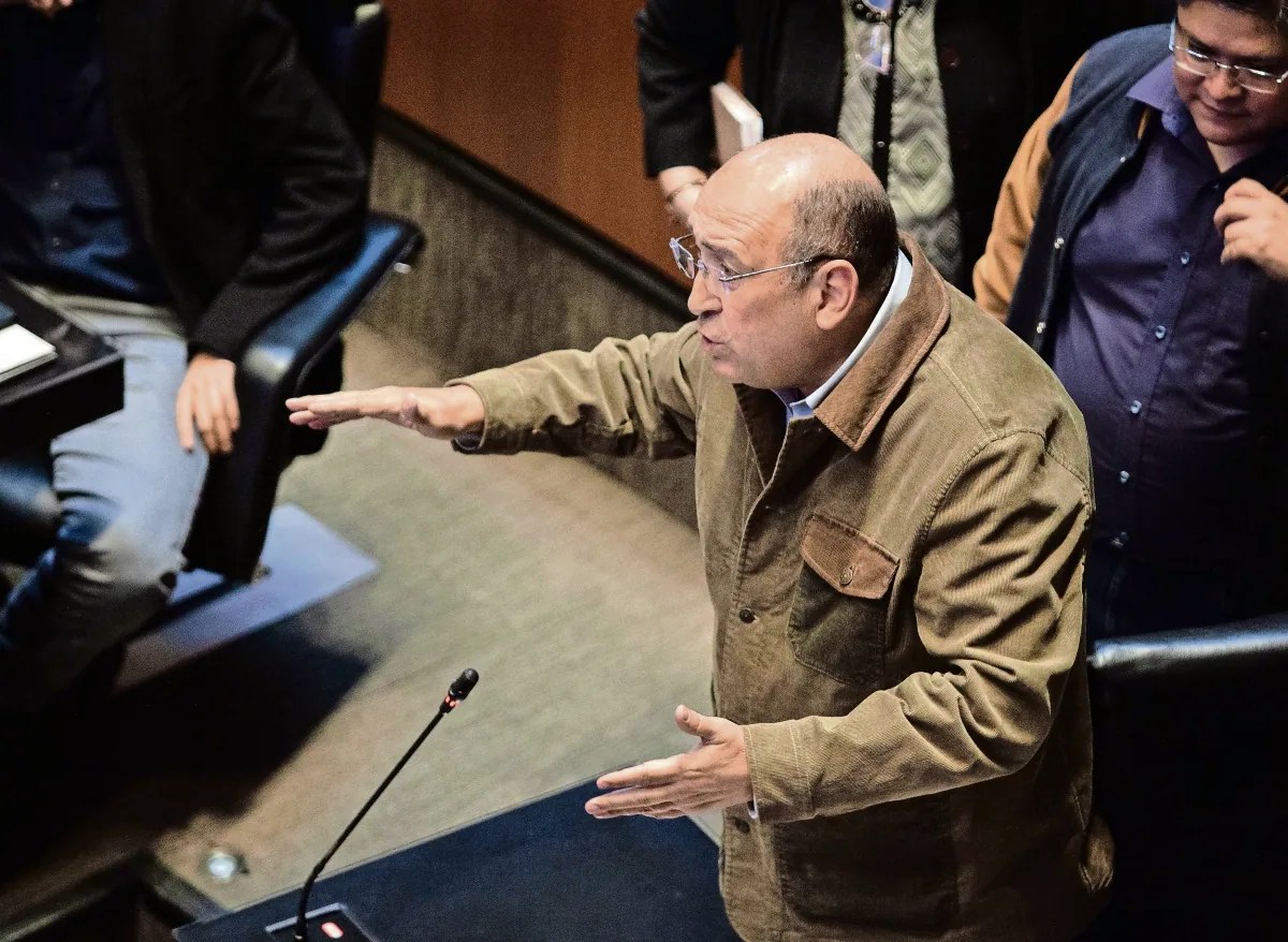 INE limita libertad de expresión de Alito Moreno, acusa PRI