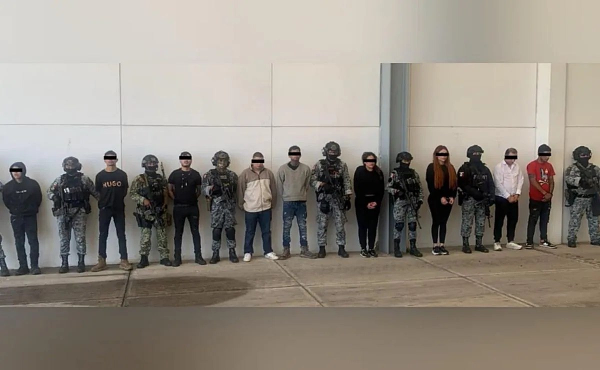 Detienen a pareja e hija de jefe del CJNG en Michoacán