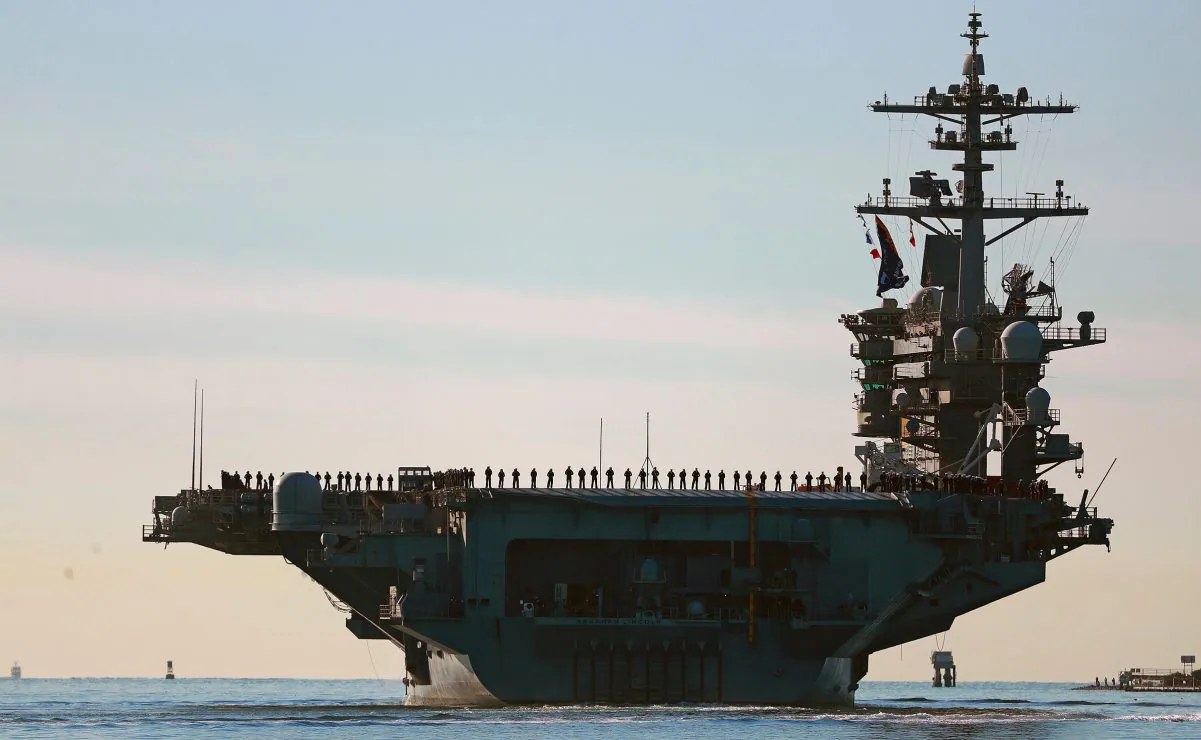USS George Washington llega a Medio Oriente para relevar USS Abraham Lincoln