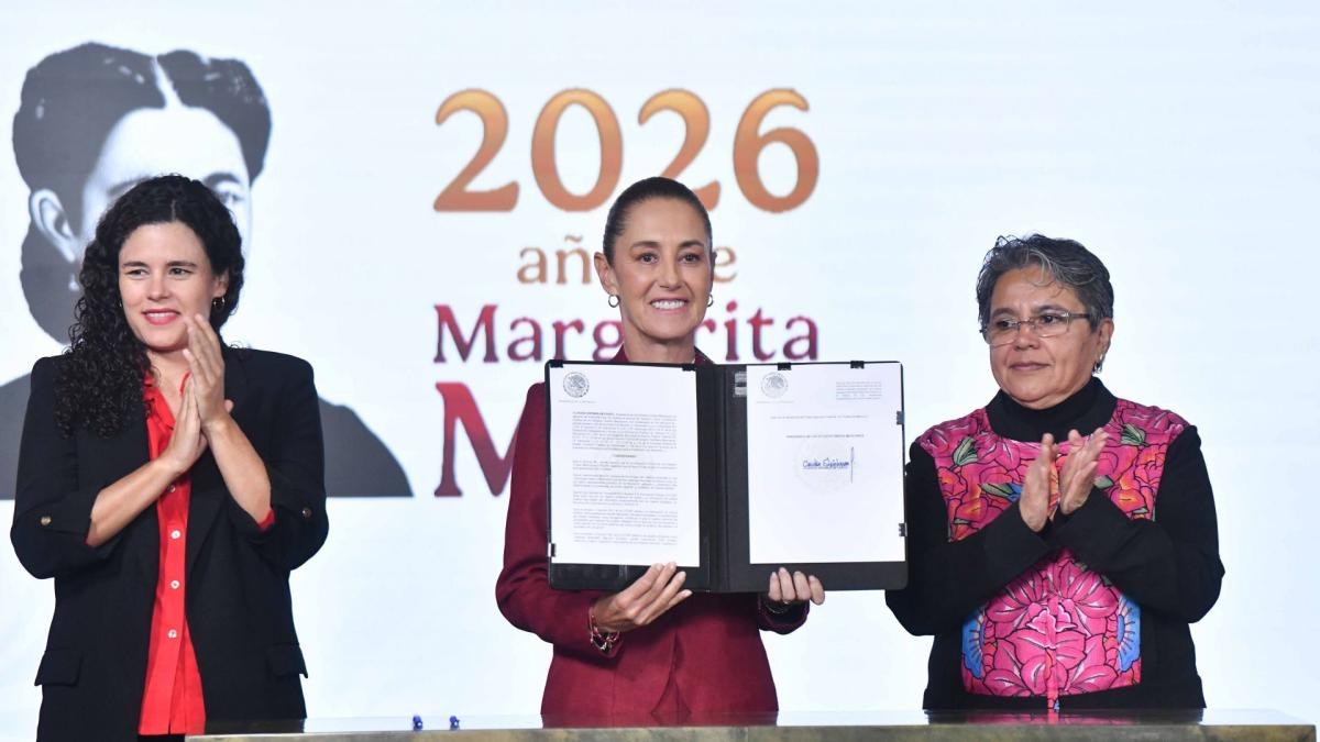 Sheinbaum firma decreto de transparencia digital en México