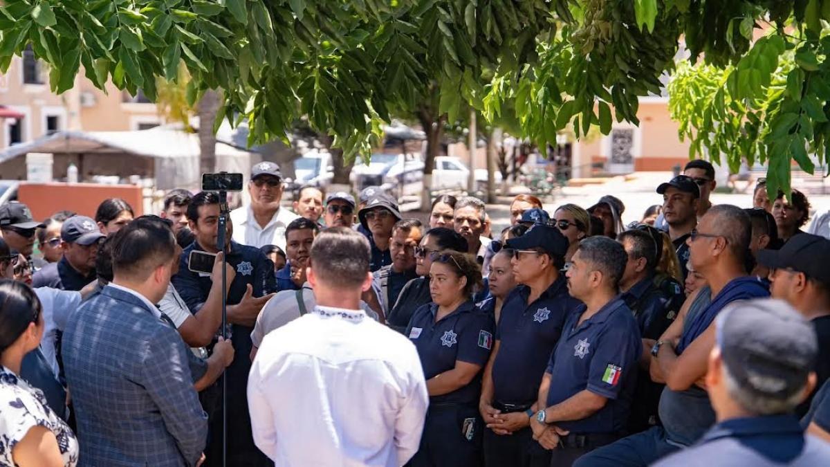 Policías de Bahía de Banderas inician paro tras detenciones