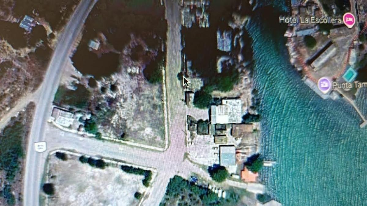 Mueren cuatro marinos al caer camioneta en río Tamaulipas