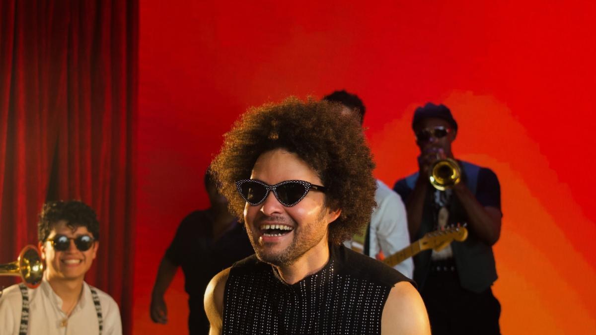 ICE arresta a dos músicos cubanos en aeropuertos de EU
