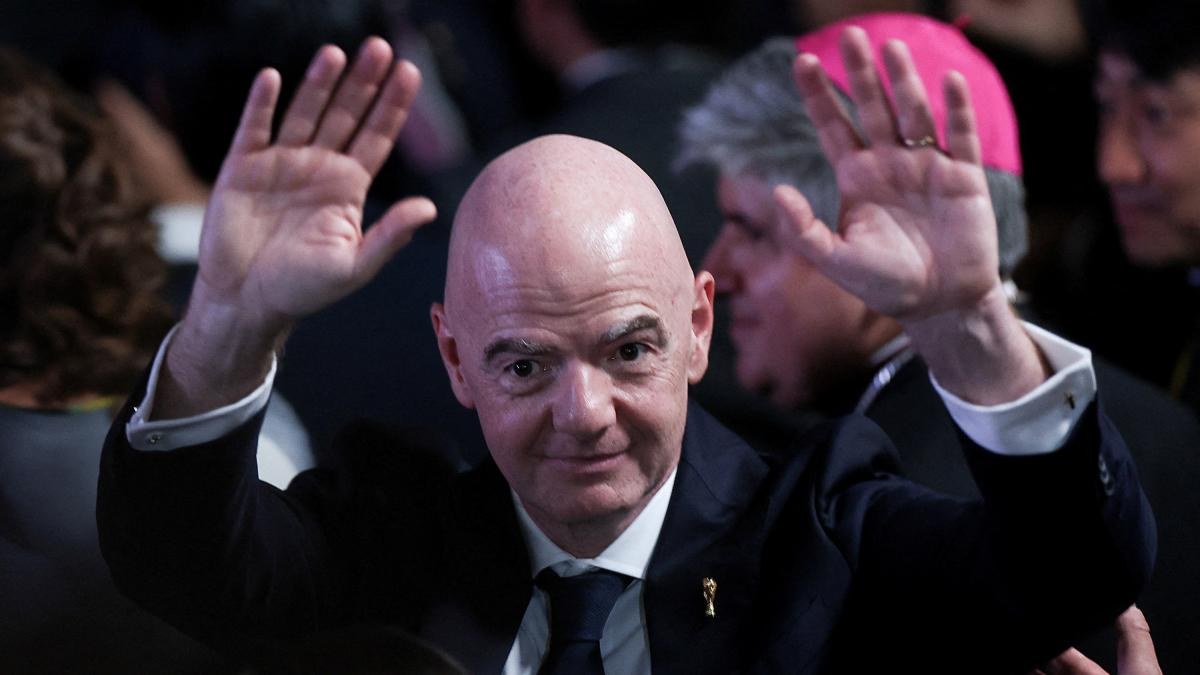 UEFA prepara demanda contra Gianni Infantino por Mundial
