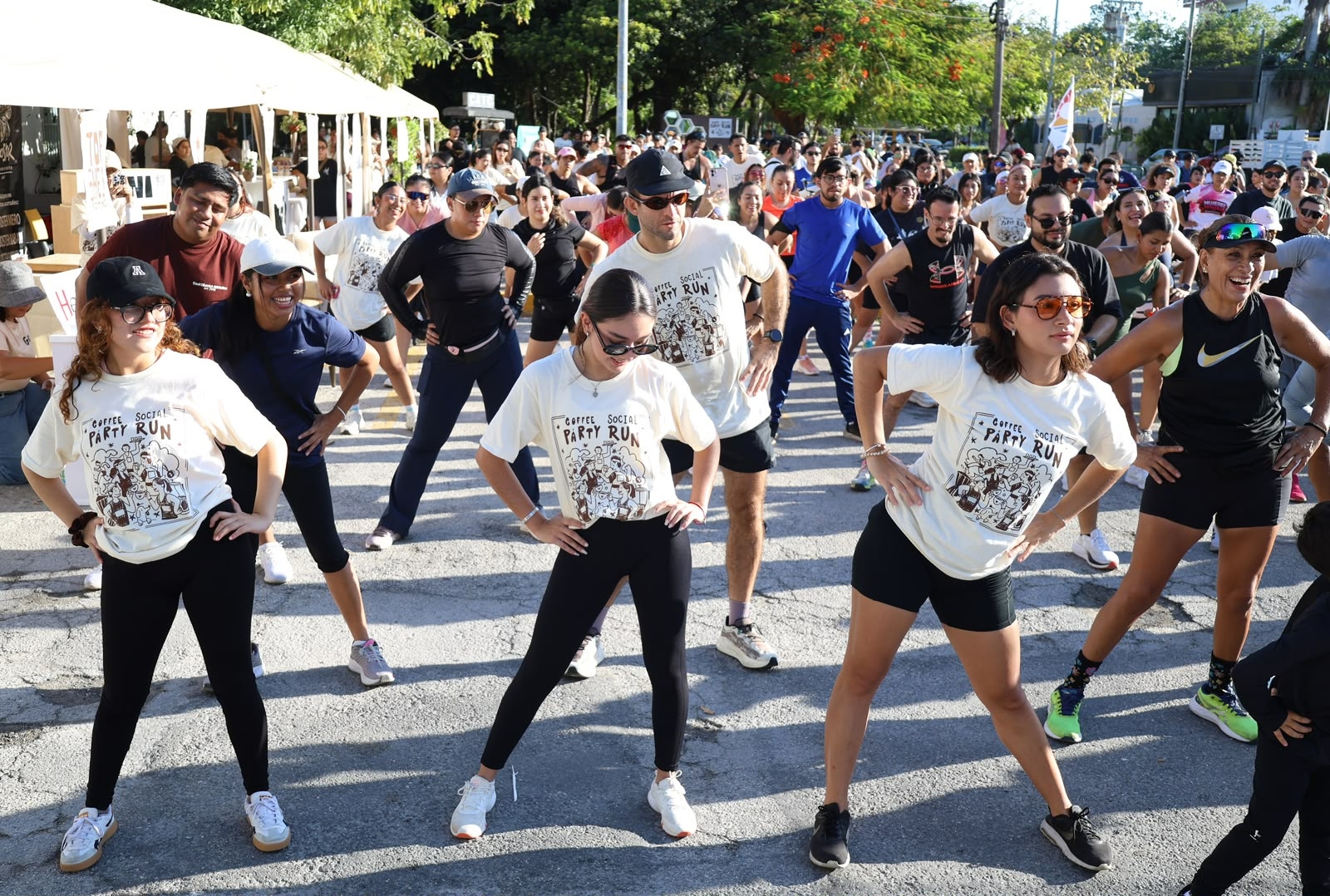 Impulsan reactivación de Avenida Nader en Cancún