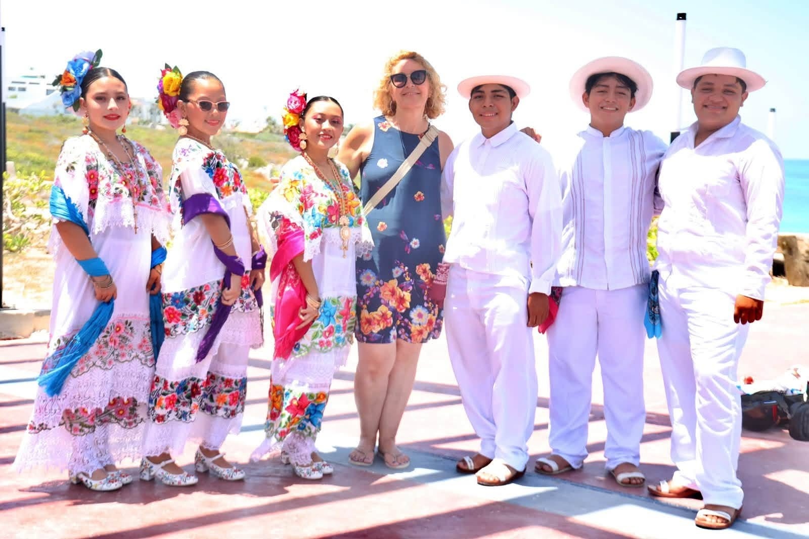 Isla Mujeres impulsa talento con Magia en Punta Sur