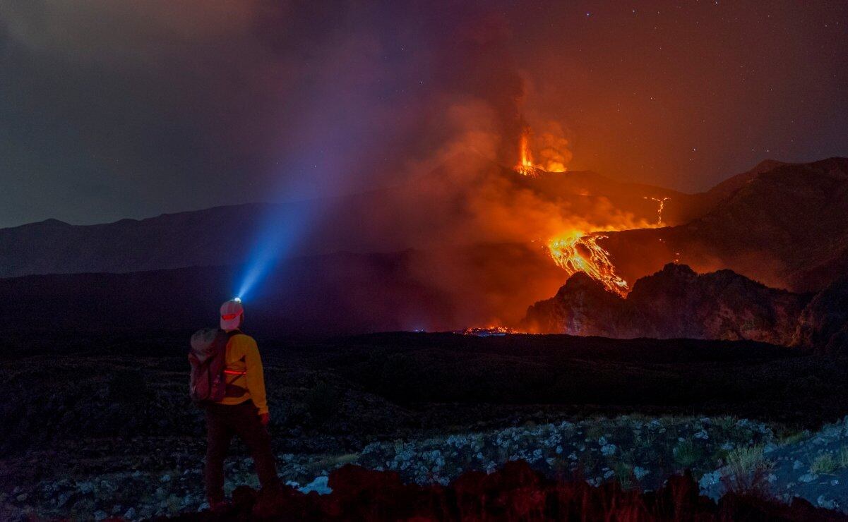 Turista de EU muere por rayo en monte Etna, Italia