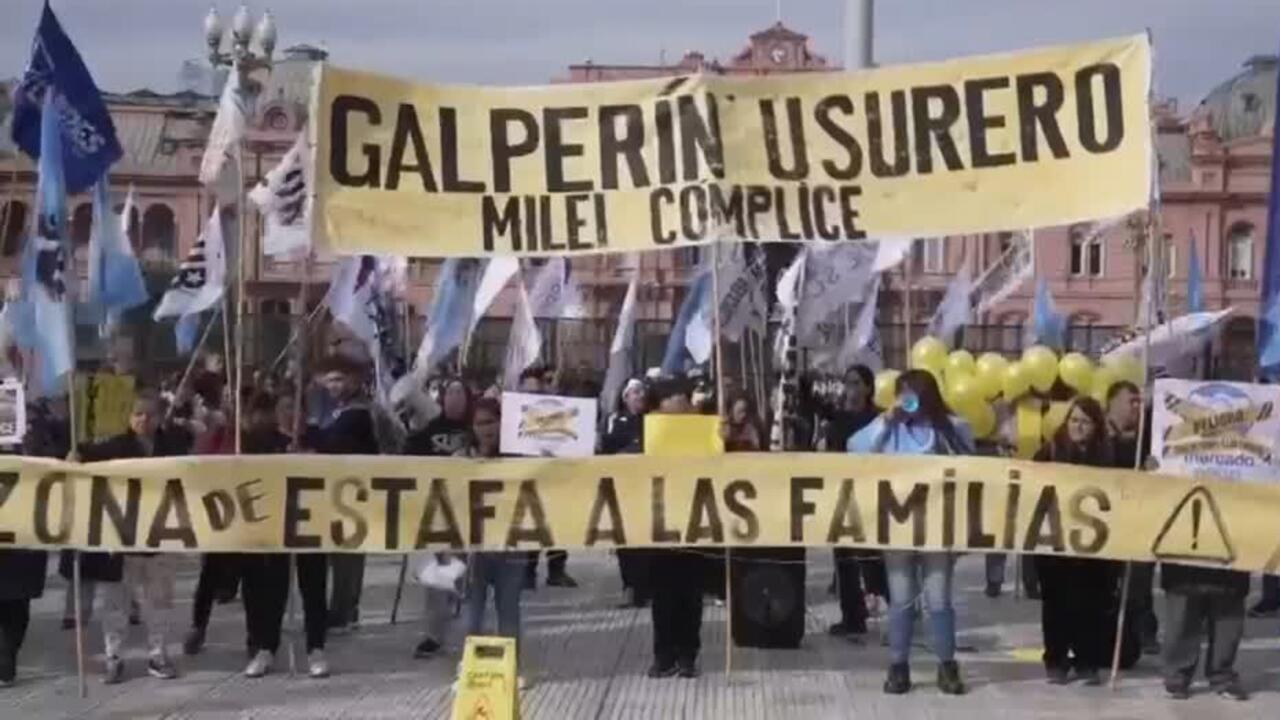 Protestas en Argentina por endeudamiento de hogares