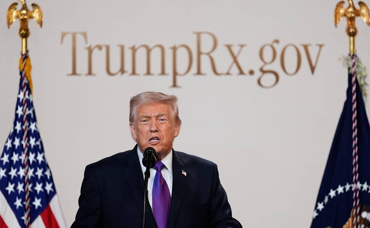 Trump llama estrecho de Ormuz territorio estadounidense
