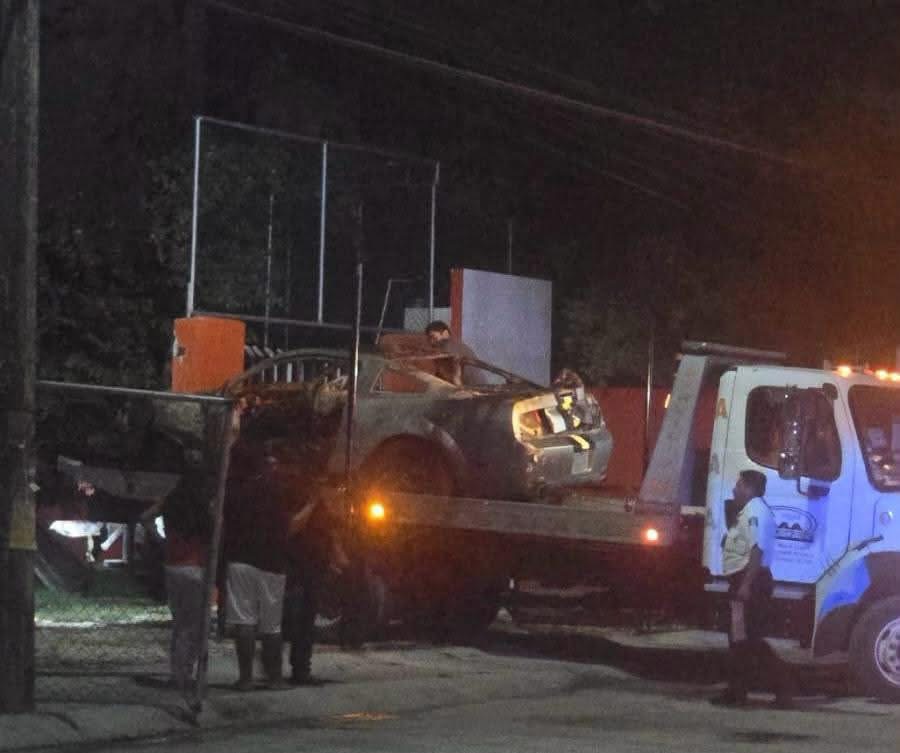 Tres jóvenes lesionados tras accidente en Colegio Libertad