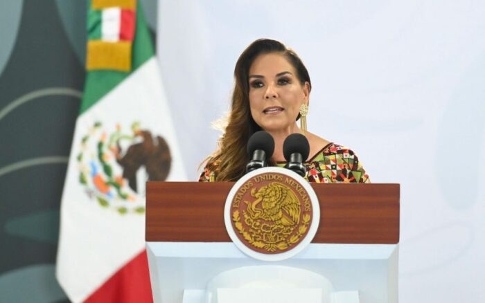Mara Lezama niega uso de recursos en vuelos privados