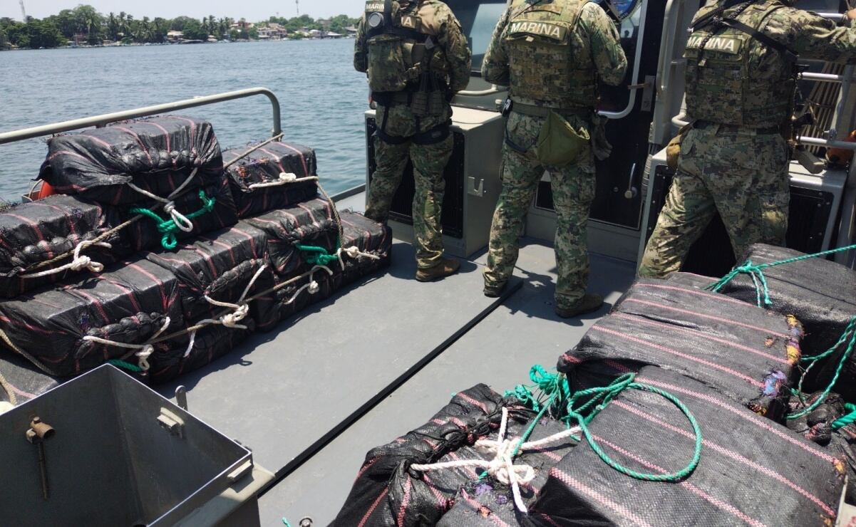 Marina asegura más de 1.6 toneladas de cocaína en Michoacán
