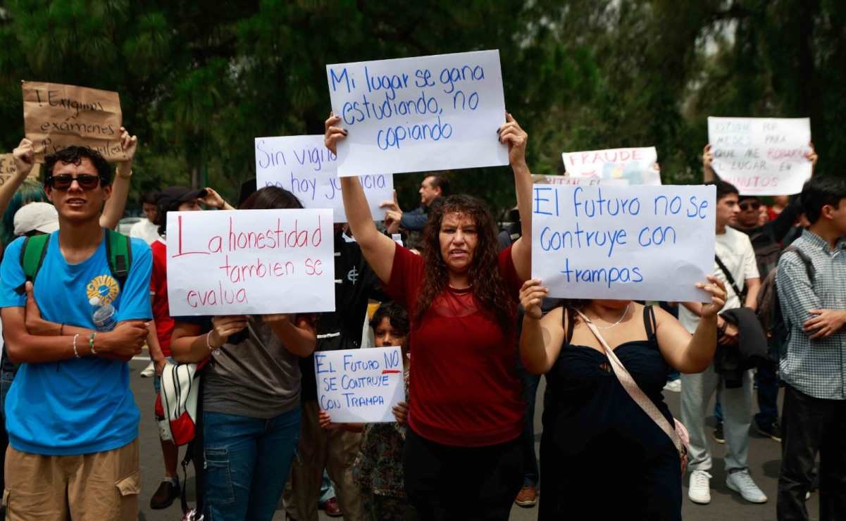 Aspirantes presentan amparos contra cancelación examen UNAM