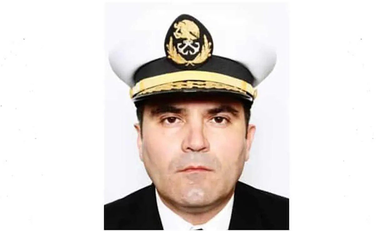 Marina quita grado de contralmirante a Fernando Farías
