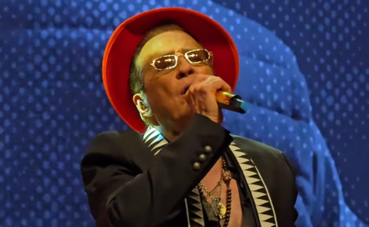 Emmanuel celebra 50 años con disco sinfónico
