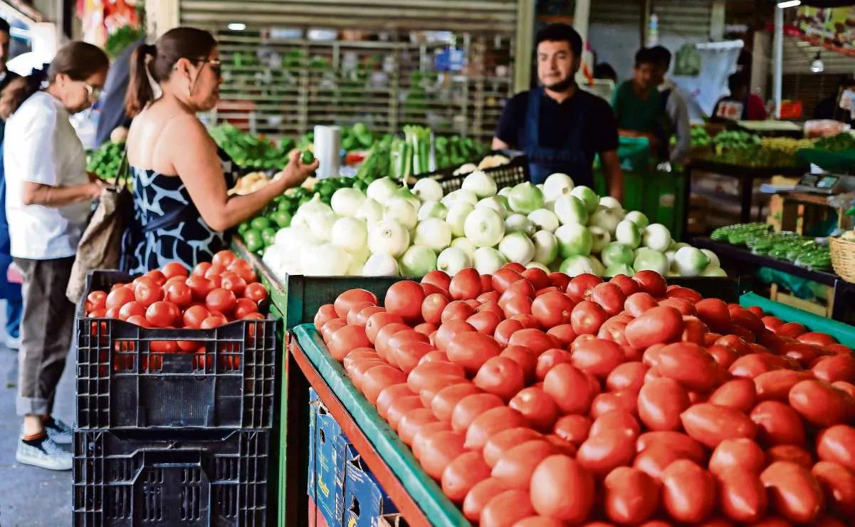 Profeco reporta caída de 5.8% en canasta básica nacional