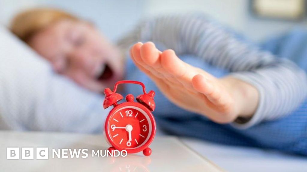 Métodos antiguos para despertarse antes de alarmas modernas