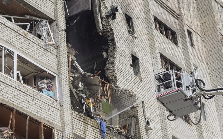 Ataques entre Rusia y Ucrania dejan 17 muertos y 53 heridos