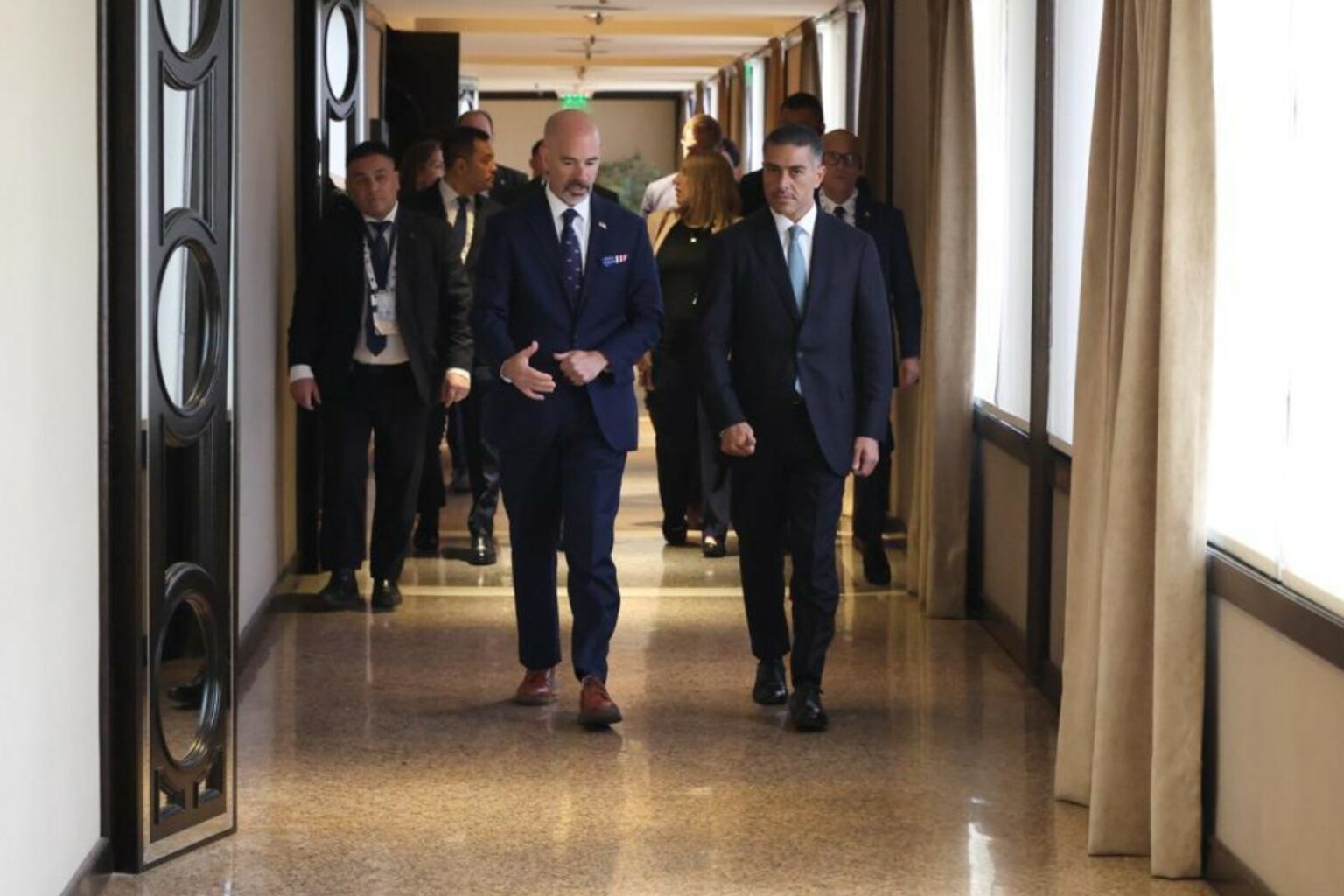 Director de la DEA reconoce a García Harfuch como socio clave