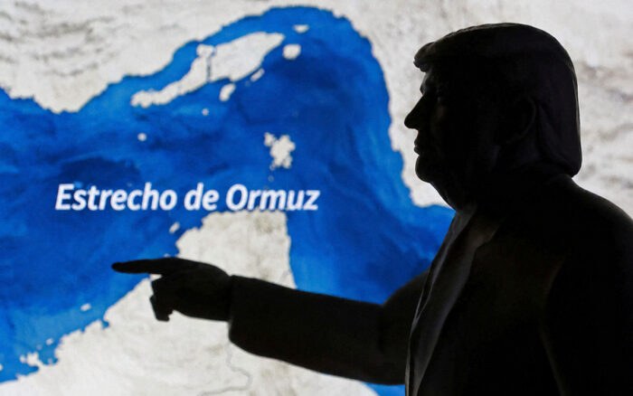 Trump advierte sobre apertura inminente del estrecho de Ormuz