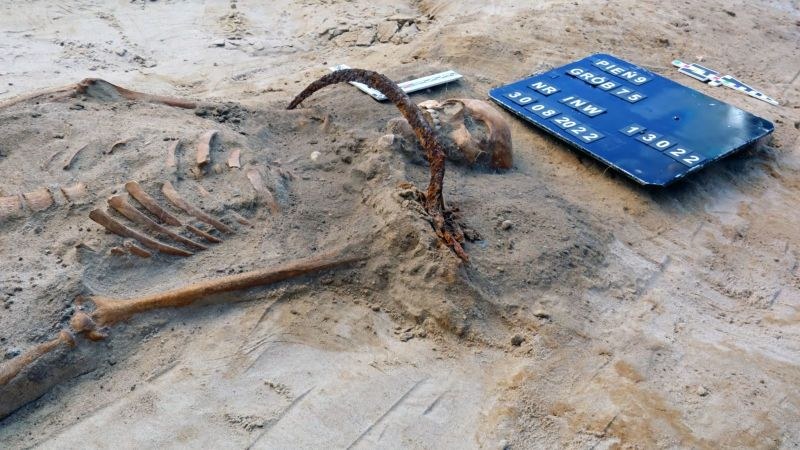 Entierro vampírico de joven en Polonia revela secretos