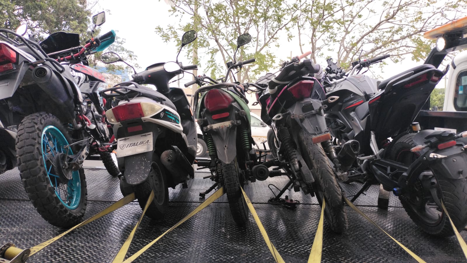 Continúa cacería de motos en Cancún por irregularidades