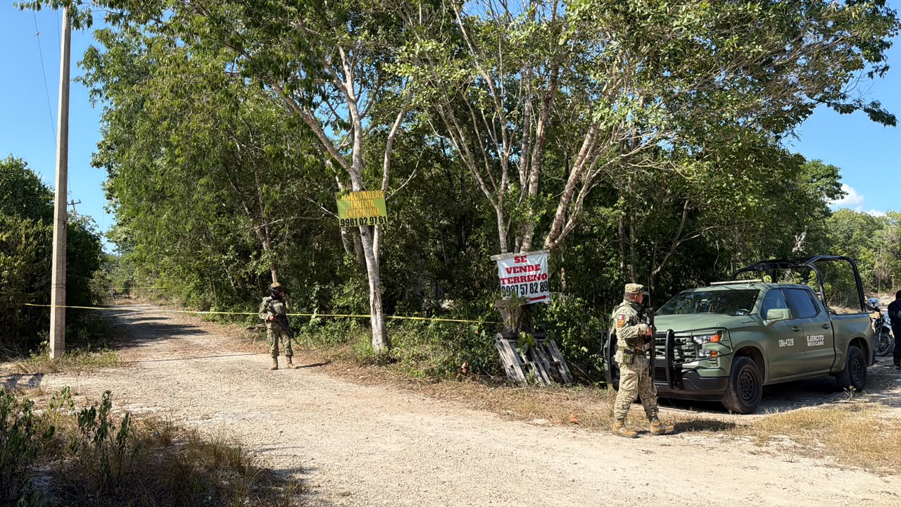 Hallan cuerpo ensabanado en carretera Cancún-Mérida