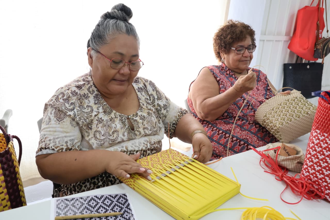 DIF Benito Juárez impulsa habilidades digitales en adultos mayores