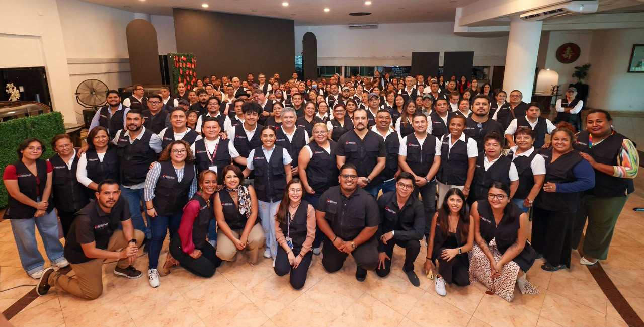 Ayuntamiento de BJ entrega chalecos a servidores públicos