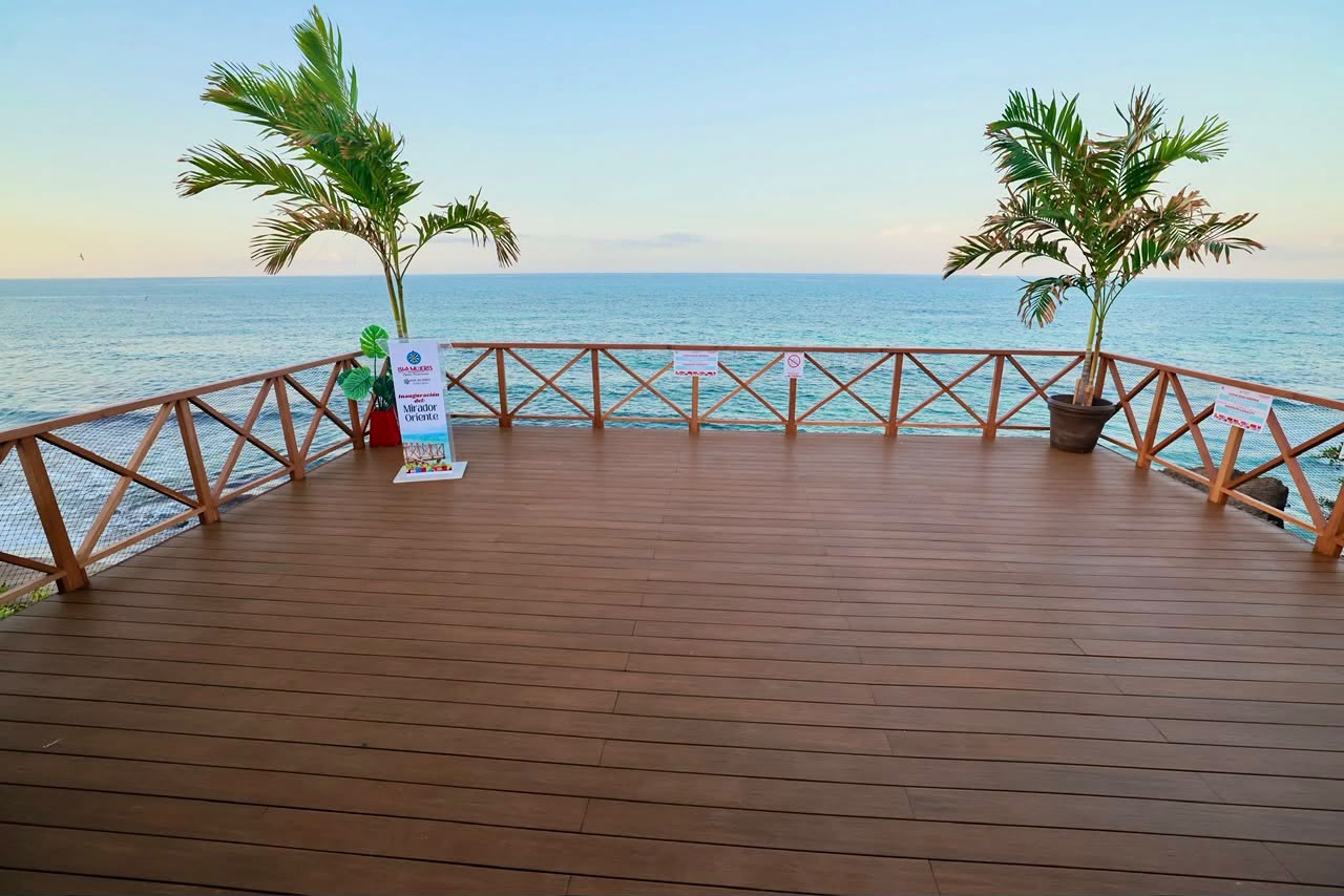Isla Mujeres inaugura Mirador del Malecón Caribe