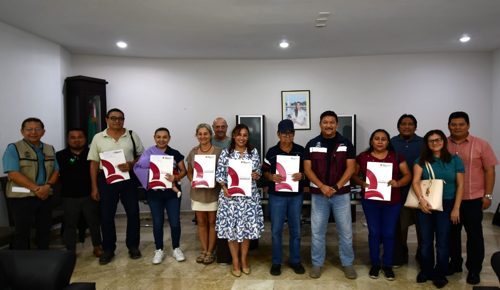 AGEPRO entrega títulos de propiedad en Othón P. Blanco