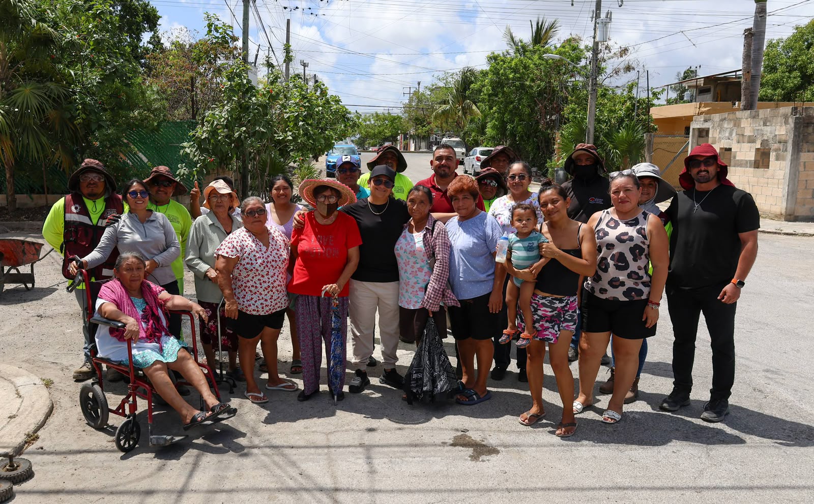 Ayuntamiento de Benito Juárez mejora vialidades y parques en Cancún
