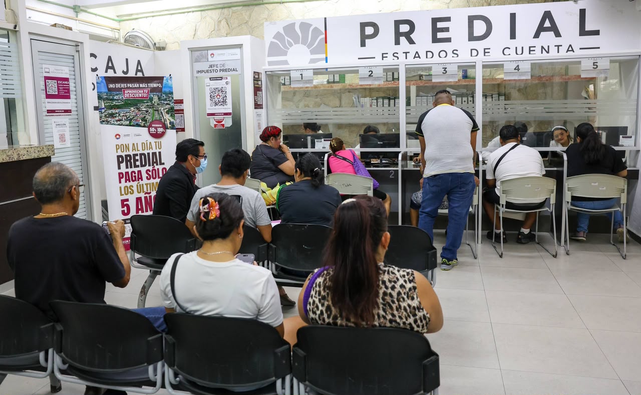 Cancún regulariza más de 16 mil predios en impuesto predial