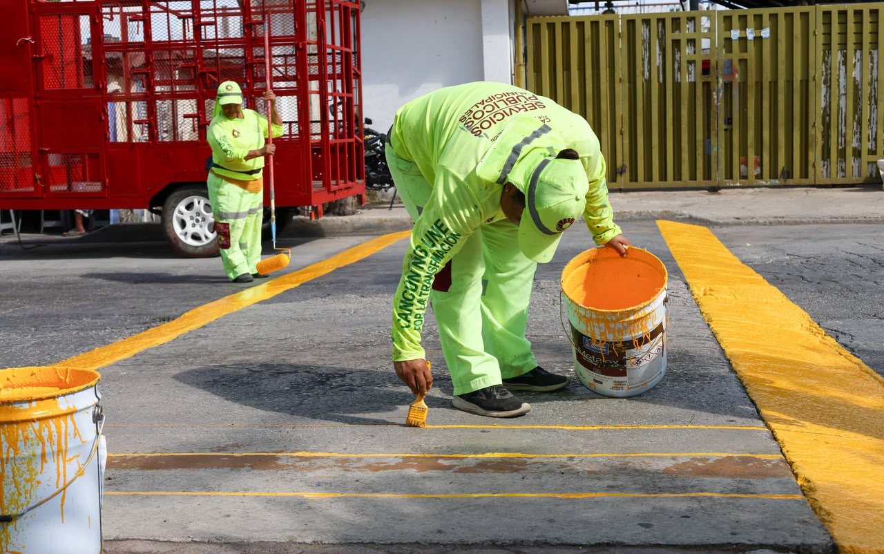 Ayuntamiento de Benito Juárez refuerza limpieza en Cancún