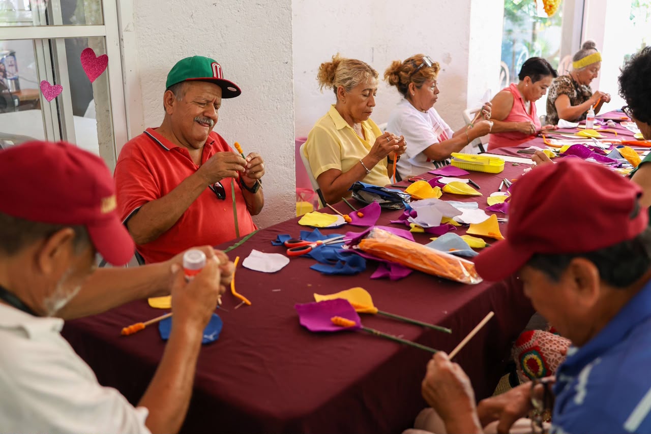 Benito Juárez cuida adultos mayores con actividades integrales