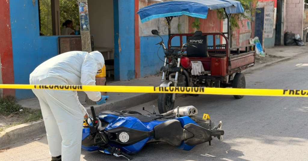 Accidente en Rancho Viejo deja dos muertos en motocicleta